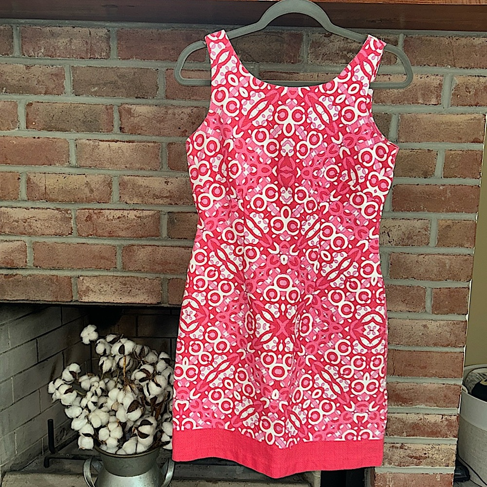 Gently used fun pink print dress size 6